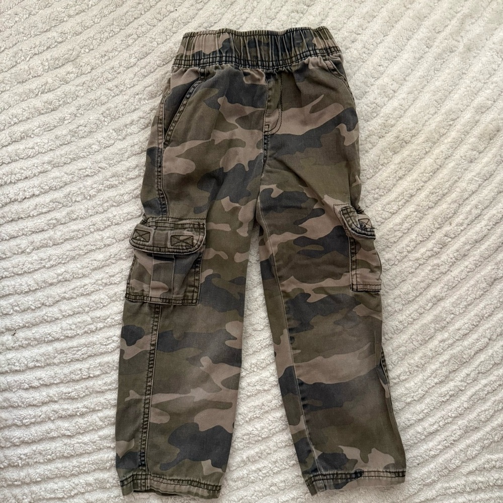 Camouflage Cargo Pants for Kids size 5 5T